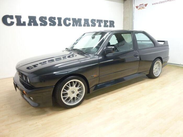 Investment car: BMW M3 1988